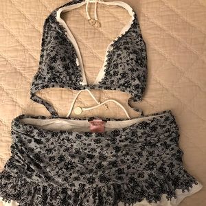 Juicy Couture 2 piece